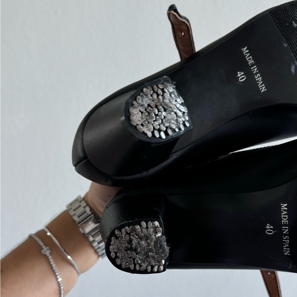 Professional Flamenco Heels with Nails – Lightly Used, Size 7.5-8 Fit - Picture 4 of 4